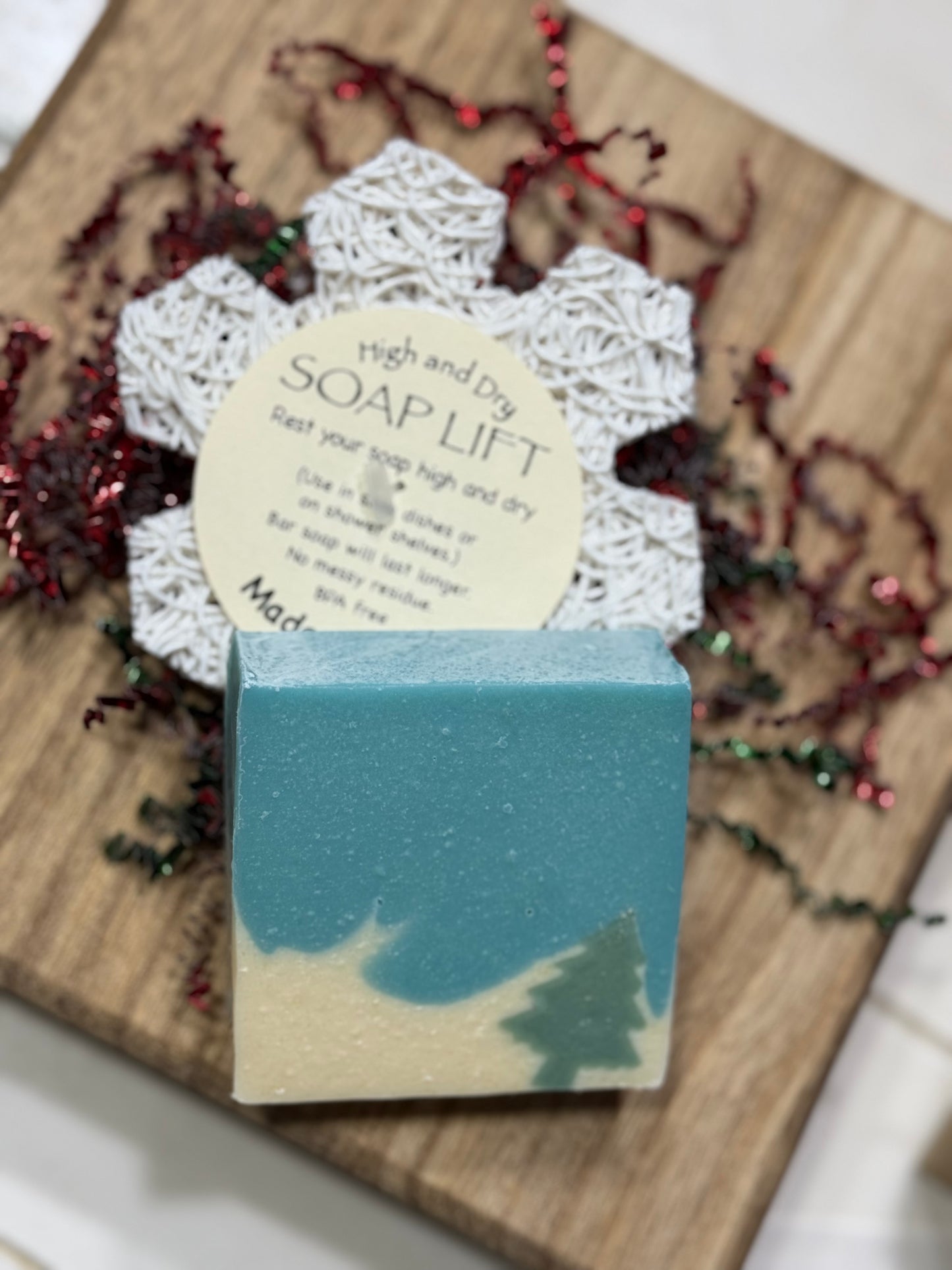 Christmas Bar and Snowflake Lift